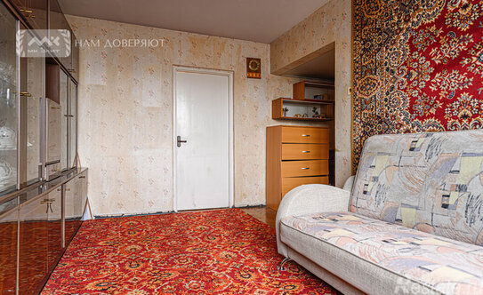 Продажа 3-комн квартиры на вторичном рынке Софийская улица,  д. 53