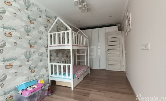 Продажа 3-комн квартиры на вторичном рынке Жуковский г, Клубная ул,  д. 8