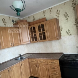Продажа 1-комн квартиры на вторичном рынке улица Адмирала Лазарева,  д. 11