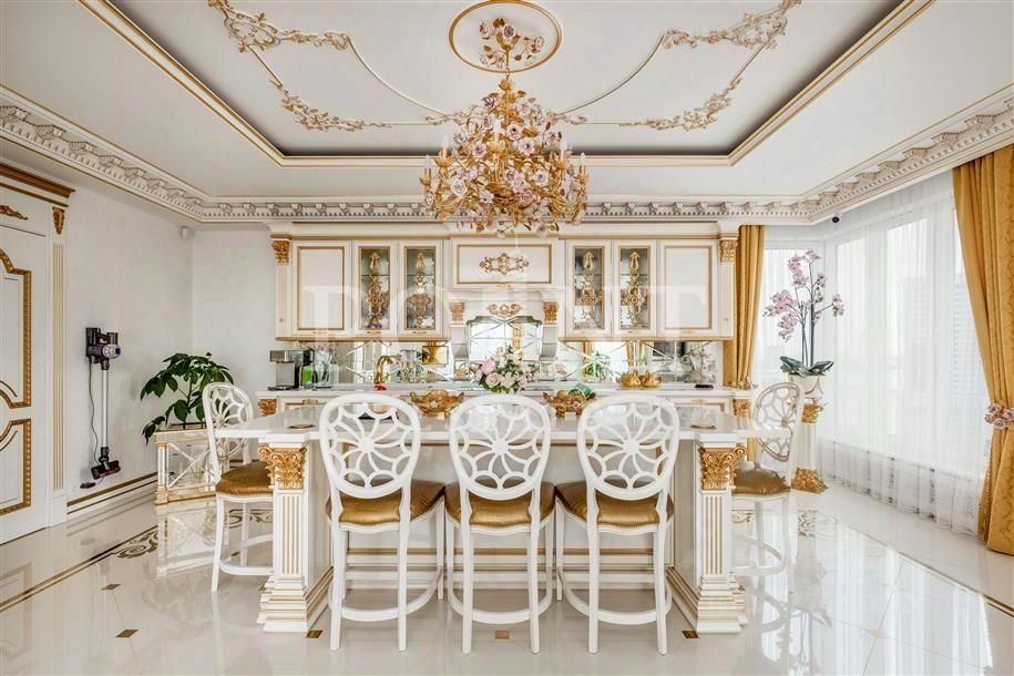 Продажа 6-комн квартиры на вторичном рынке Мосфильмовская улица, 70к6