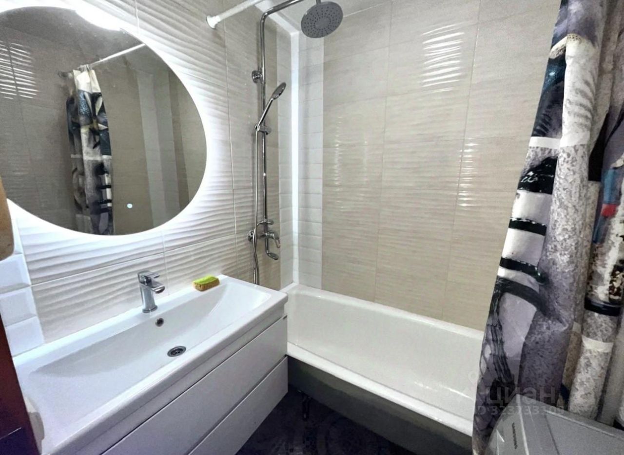 Продажа 3-комн квартиры на вторичном рынке Жуковский, улица Серова, 10а