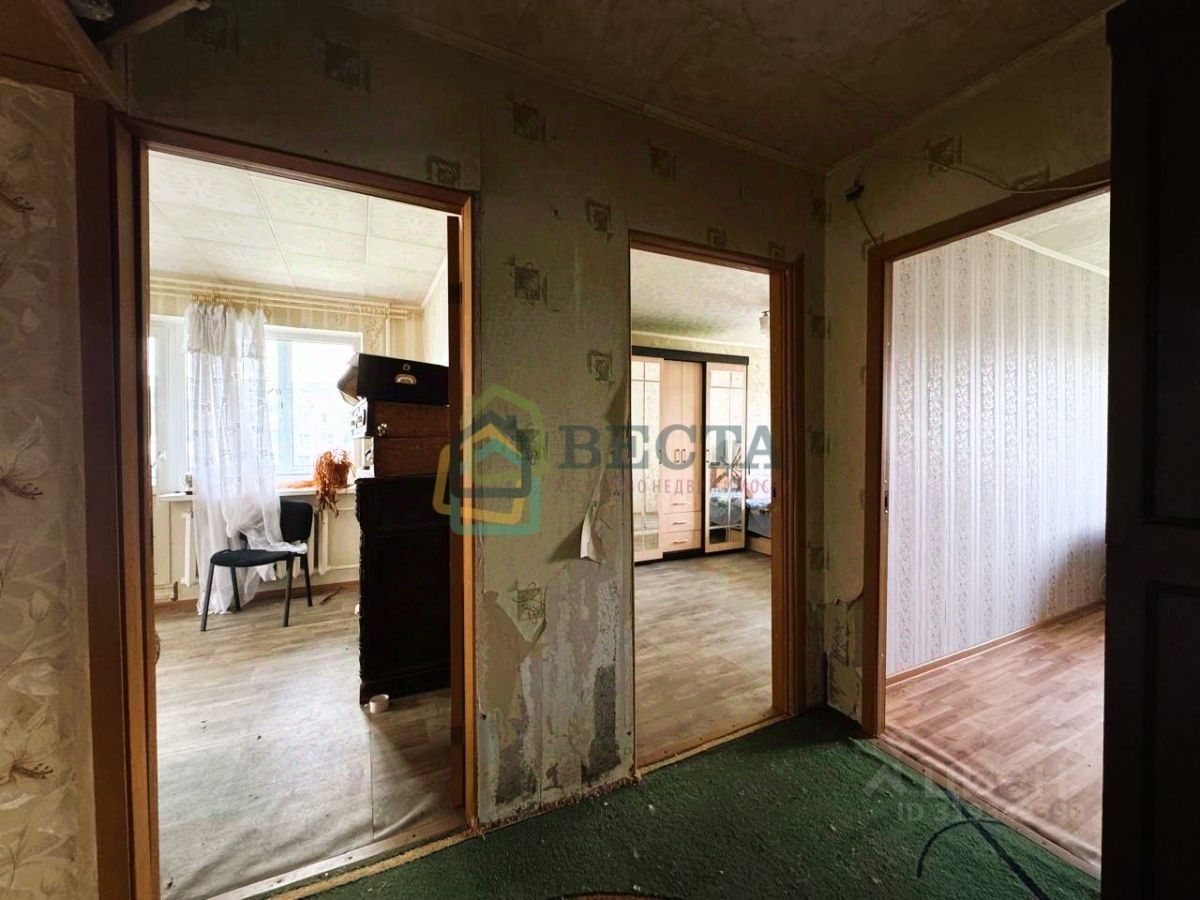 Продажа 3-комн квартиры на вторичном рынке пос. Курск, 6