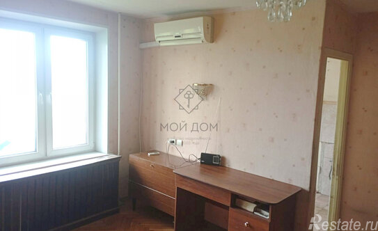 Продажа 1-комн квартиры на вторичном рынке Есенинский б-р,  д. 3