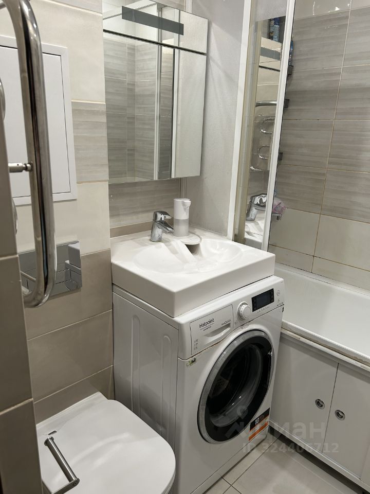 Продажа 2-комн квартиры на вторичном рынке Гражданская 4-я ул