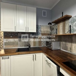 Продажа 1-комн квартиры на вторичном рынке Туристская ул