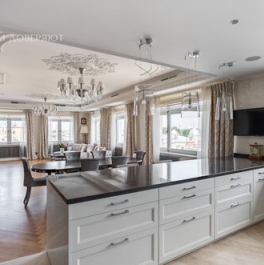 Продажа 4-комн квартиры на вторичном рынке Волховский переулок