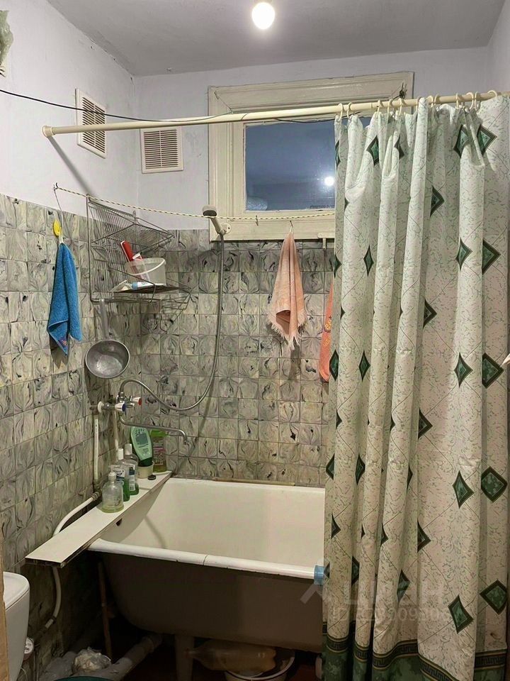 Продажа 2-комн квартиры на вторичном рынке Сланцы, улица Чкалова, 3