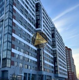 Продажа 2-комн квартиры на вторичном рынке Октябрьская наб,  д. 118,  к. 2