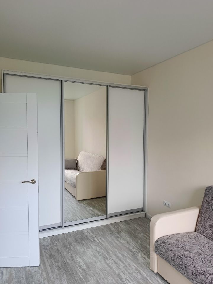 Аренда 1-комн квартиры на вторичном рынке улица Крузенштерна, 10к1