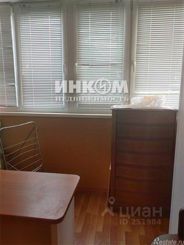 Продажа комнаты Чусовская улица,  д. 2