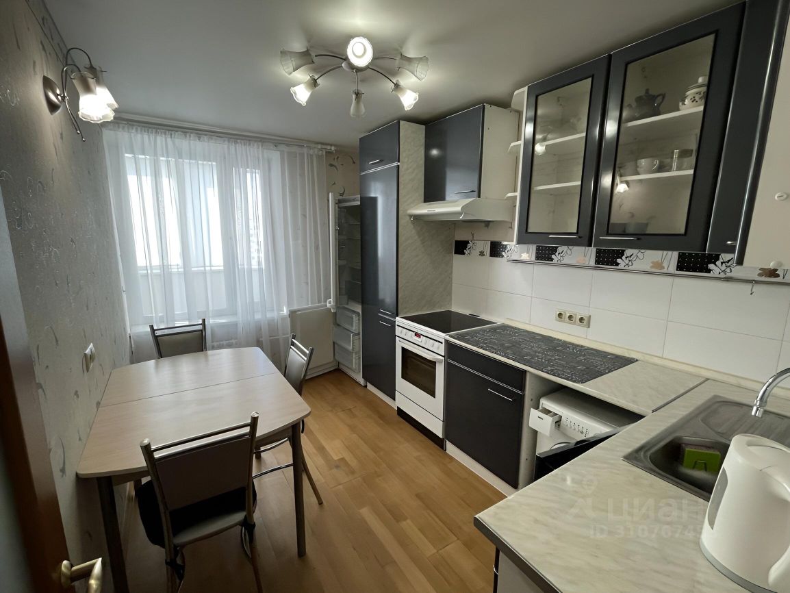 Аренда 1-комн квартиры на вторичном рынке Фруктовая улица, 3кА