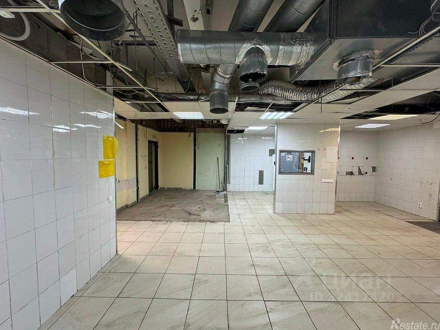 Аренда торгового помещения Шоссейная улица,  д. 33