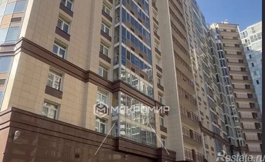 Продажа 3-комн квартиры на вторичном рынке Маршала Блюхера пр-кт,  д. 9,  к. 2