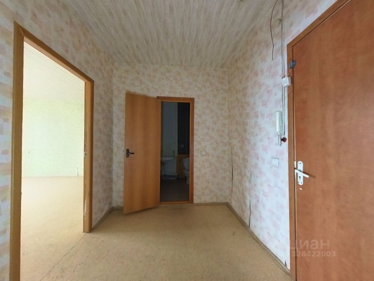 Продажа 1-комн квартиры на вторичном рынке улица Новинки, 1