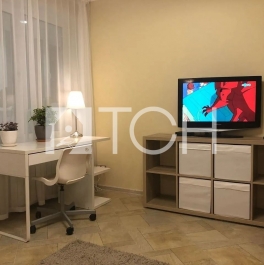 Продажа 1-комн квартиры на вторичном рынке Таможенный проезд, 10