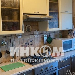 Продажа 3-комн квартиры на вторичном рынке Душинская улица,  д. 20