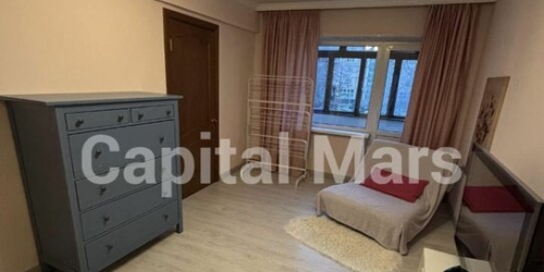 3-комн квартира улица Плеханова,  д. 21