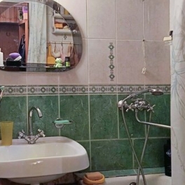 Продажа 3-комн квартиры на вторичном рынке Олонецкая улица,  д. 21