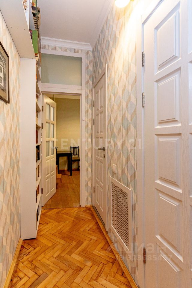 Продажа 2-комн квартиры на вторичном рынке Московский проспект, 206К1