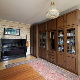 Продажа 3-комн квартиры на вторичном рынке Качалинская улица,  д. 9