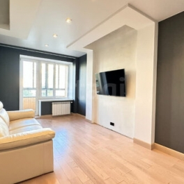Продажа 3-комн квартиры на вторичном рынке Композиторов ул,  д. 12,  к. Б