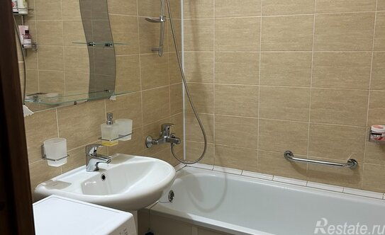 Продажа 1-комн квартиры на вторичном рынке Дунайский пр-кт