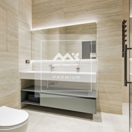 Продажа 5-комн квартиры на вторичном рынке Петровский пр-кт,  д. 9 к2