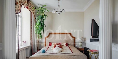 6-комн квартира Университетский пр-кт,  д. 5