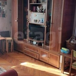 Продажа 1-комн квартиры на вторичном рынке Новый Учхоз, пл Усова,  д. 1