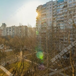 Продажа 2-комн квартиры на вторичном рынке Кораблестроителей ул,  д. 38,  к. 1