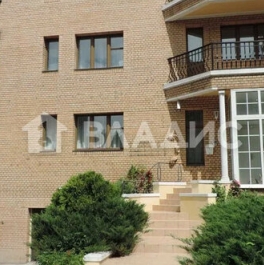 Продажа 9-комн квартиры на вторичном рынке ул Нежинская,  д. 14,  к. 10