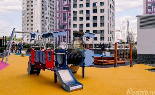 Продажа 2-комн квартиры на вторичном рынке Полюстровский пр-кт,  д. 77