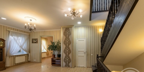 Коттедж/дом Павловск г., Звериницкая ул. ,  д. 42/2