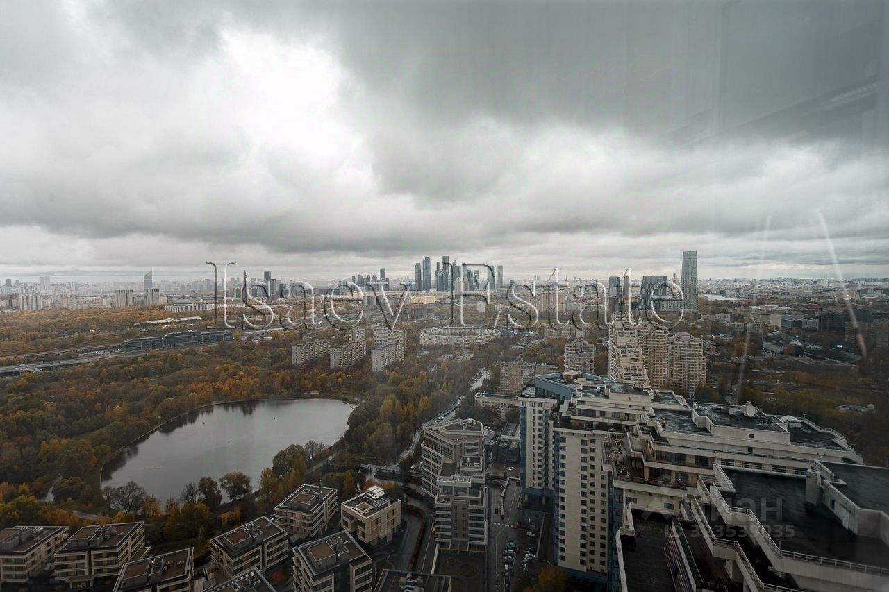 Продажа 5-комн квартиры на вторичном рынке Мосфильмовская улица, 70