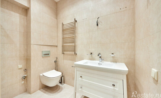 Продажа 3-комн квартиры на вторичном рынке Береговой проезд,  д. 5 к2