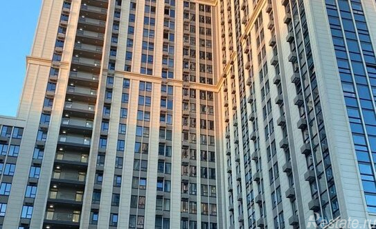 Продажа 4-комн квартиры на вторичном рынке улица Василисы Кожиной