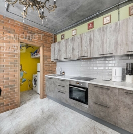 Продажа 1-комн квартиры на вторичном рынке Тайнинская улица,  д. 9