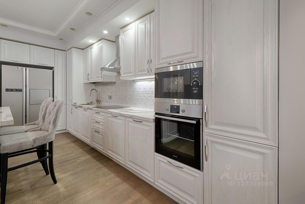 Продажа 3-комн квартиры на вторичном рынке Королев, Пионерская улица, 13к3