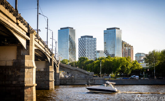 Продажа 2-комн квартиры на вторичном рынке Кожевнический 1-й пер,  д. 6 с5