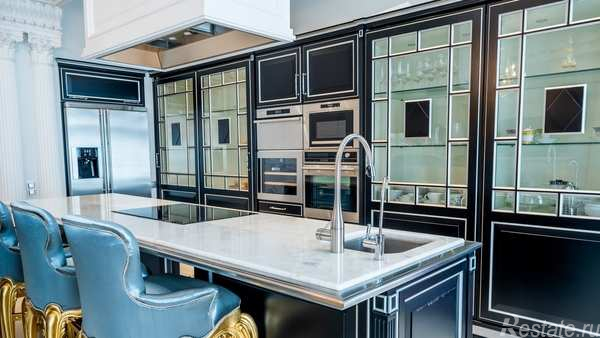 Продажа 3-комн элитного жилья Большая Морская ул,  д. 6