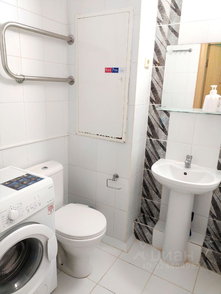 Продажа 1-комн квартиры на вторичном рынке Болотниковская улица, 36к5