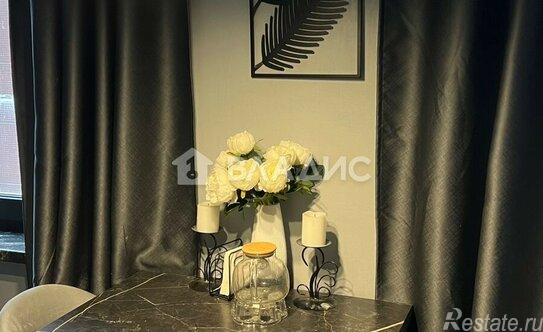 Продажа 3-комн квартиры на вторичном рынке Кораблестроителей ул,  д. 29,  к. 1