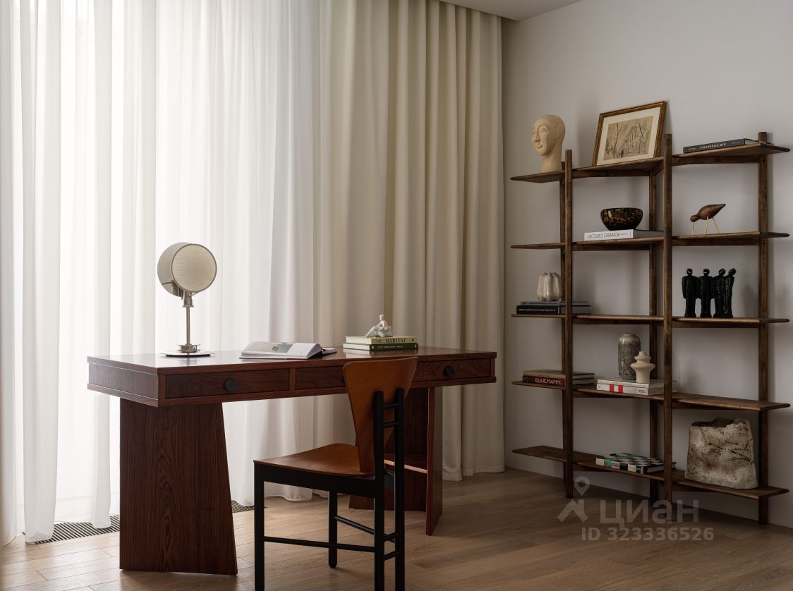 Продажа 2-комн квартиры на вторичном рынке Славянская площадь, 2/5с1