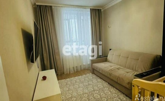 Продажа 2-комн квартиры на вторичном рынке Русановская ул,  д. 19 к4