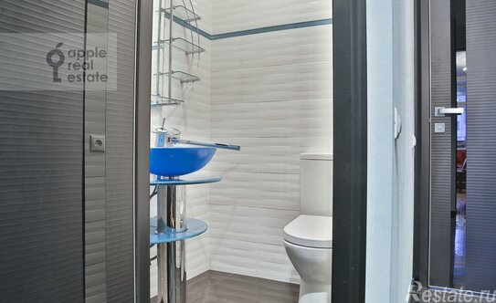 Продажа 4-комн квартиры на вторичном рынке Златоустинский Б. пер,  д. 3А,  к. 2