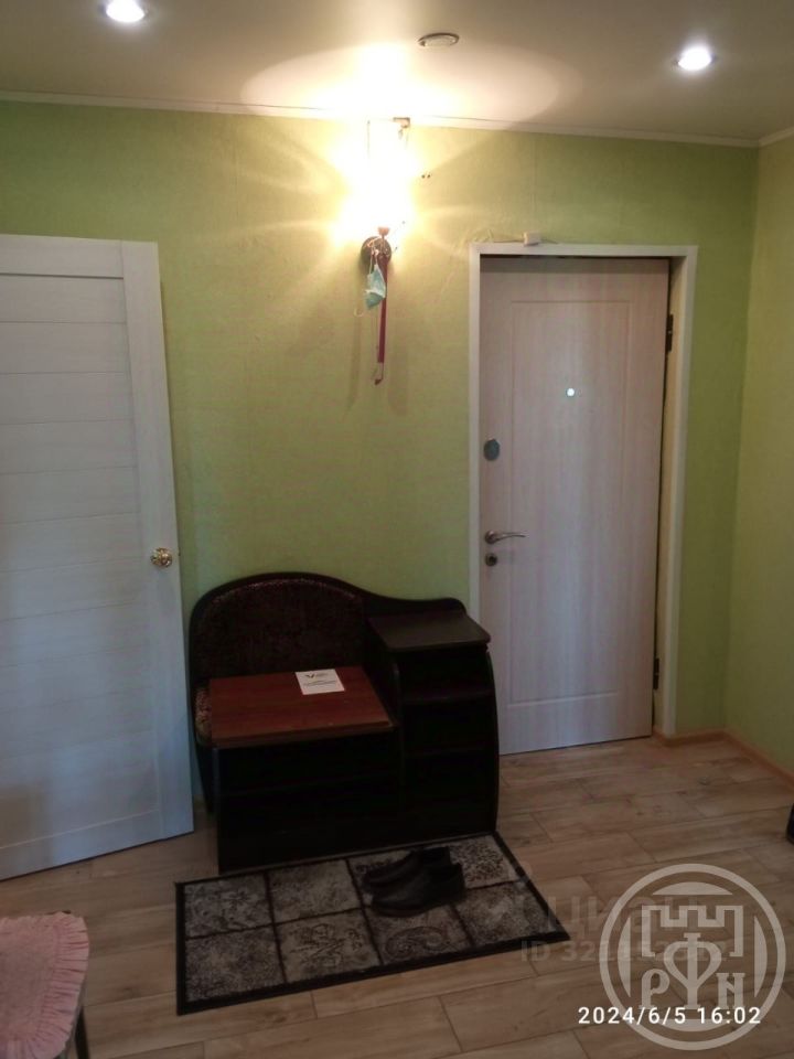 Продажа 2-комн квартиры на вторичном рынке д. Пехенец, улица Школьная, 27