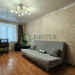 Продажа 2-комн квартиры на вторичном рынке Просвещения пр-кт,  д. 76 к1