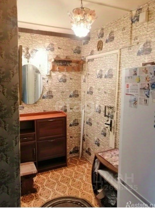 Продажа 1-комн квартиры на вторичном рынке бульвар Матроса Железняка,  д. 19