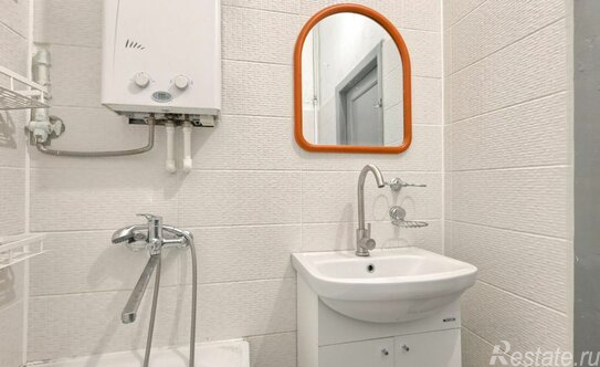 Продажа 3-комн квартиры на вторичном рынке Наличная улица