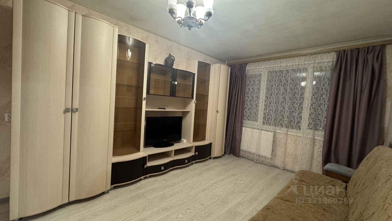 Аренда 3-комн квартиры на вторичном рынке проспект Энгельса, 113К2